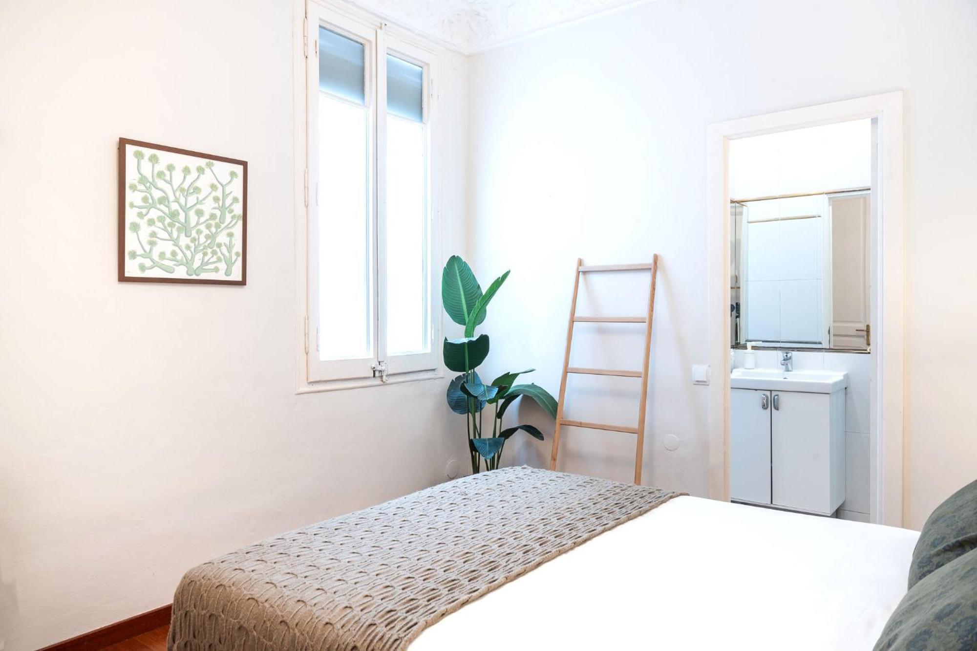 Modernist Apartment In The Best Location Barcelona Bagian luar foto