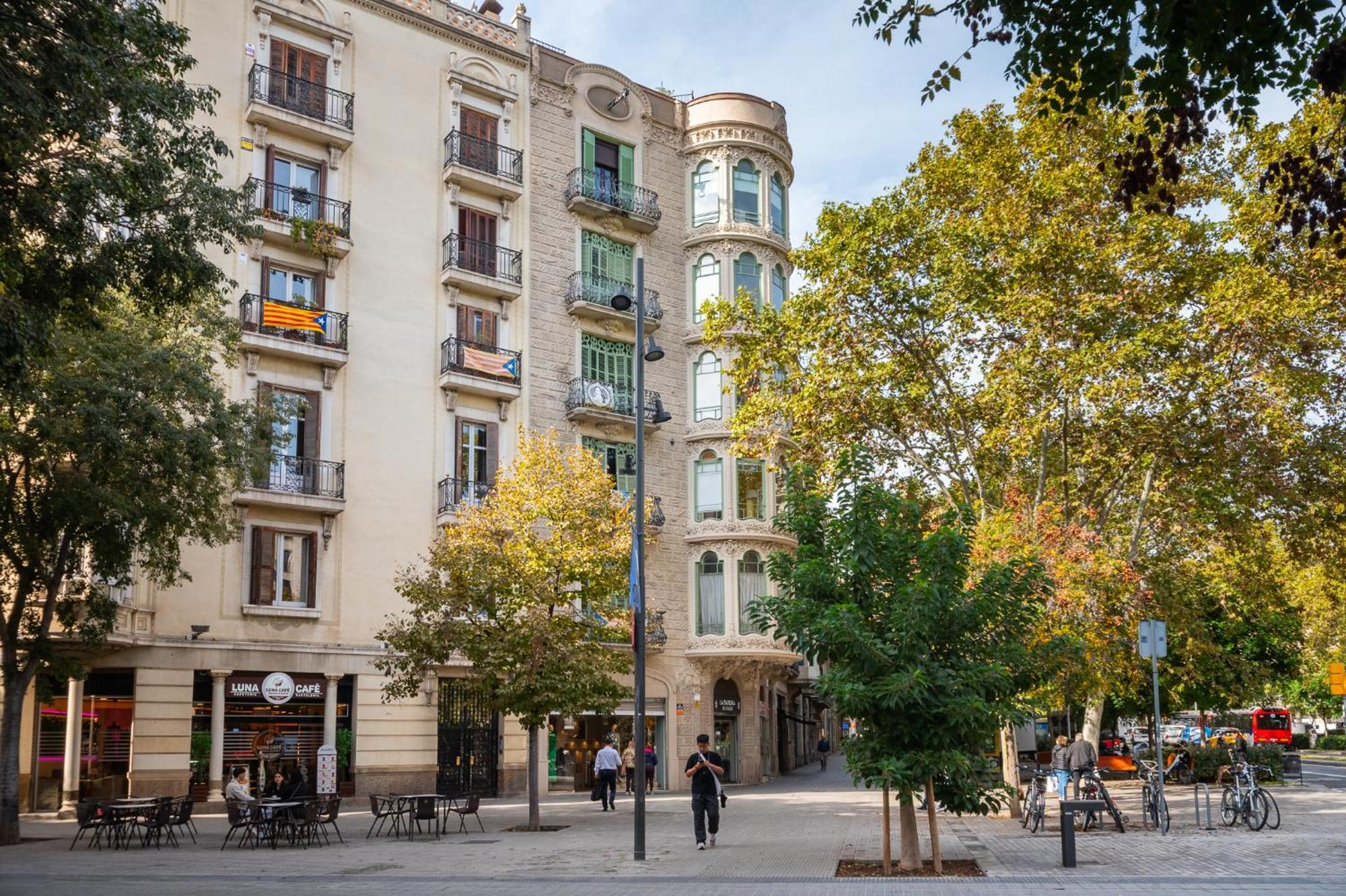 Modernist Apartment In The Best Location Barcelona Bagian luar foto
