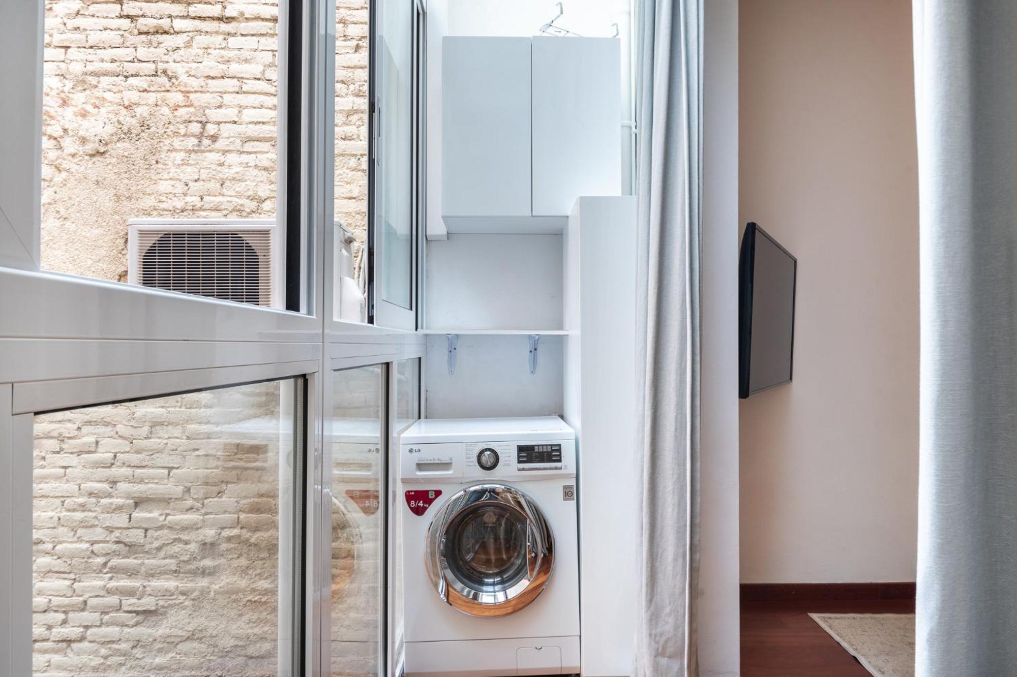 Modernist Apartment In The Best Location Barcelona Bagian luar foto